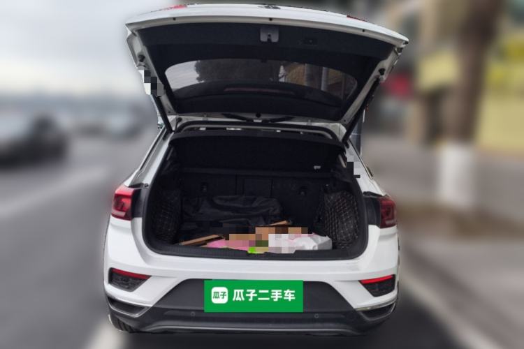 Used Volkswagen T-ROC 2018 280TSI DSG Two-Wheel-Drive Comfort Version China V Standard Trunk