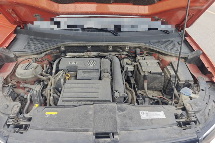 Used Volkswagen T-ROC 2018 280TSI DSG Two-Wheel-Drive Comfort Version China V Standard Engine Bay