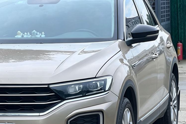 Used Volkswagen T-ROC 2018 280TSI DSG Two-Wheel-Drive Comfort Version China V Standard Exterior 9