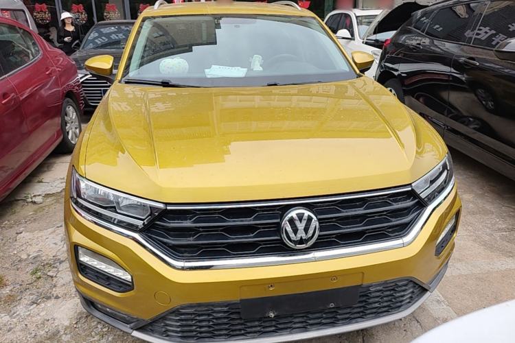 Used Volkswagen T-ROC 2018 230TSI DSG Two-Wheel Drive Fashion Edition China V Standard Front