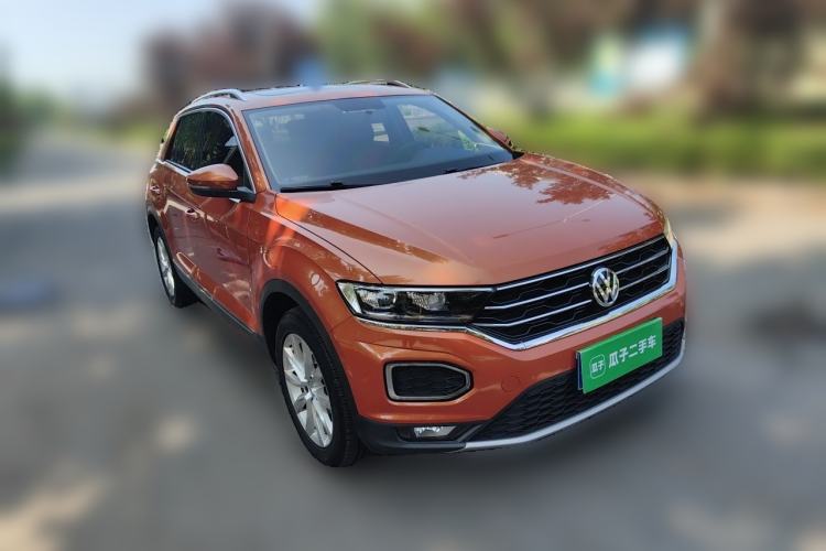 Used Volkswagen T-ROC 2018 230TSI DSG Two-Wheel Drive Advanced Version China V Standard Front Right 45 Deg