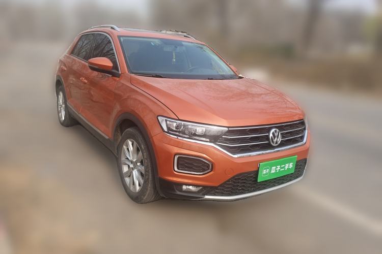Used Volkswagen T-ROC 2018 230TSI DSG Two-Wheel Drive Advanced Version China V Standard Front Right 45 Deg