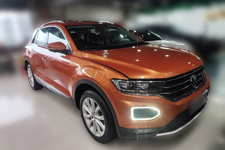 Used Volkswagen T-ROC 2018 230TSI DSG Two-Wheel Drive Advanced Version China V Standard Front Right 45 Deg