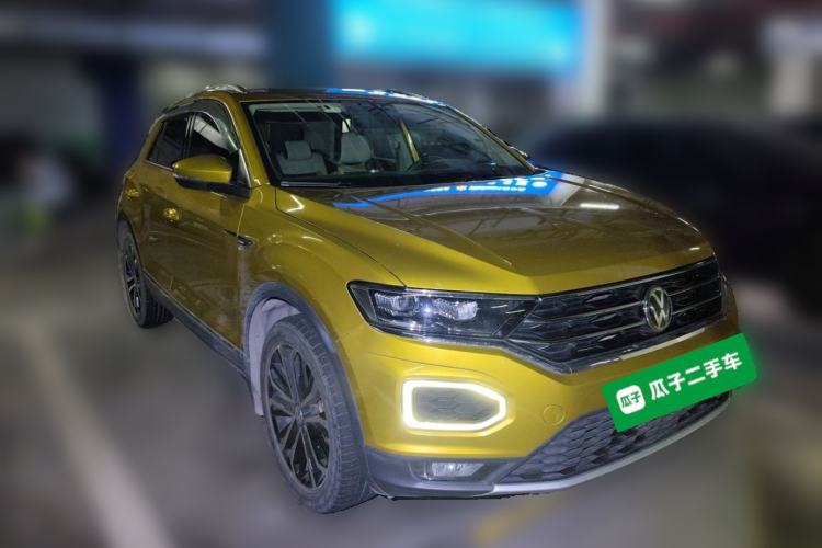 Used Volkswagen T-ROC 2018 280TSI DSG Two-Wheel Drive Comfort Version China VI Standard Front Right 45 Deg