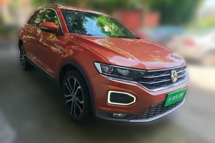 Used Volkswagen T-ROC 2018 280TSI DSG Two-Wheel-Drive Luxury Version China V Emission Standard Front Right 45 Deg