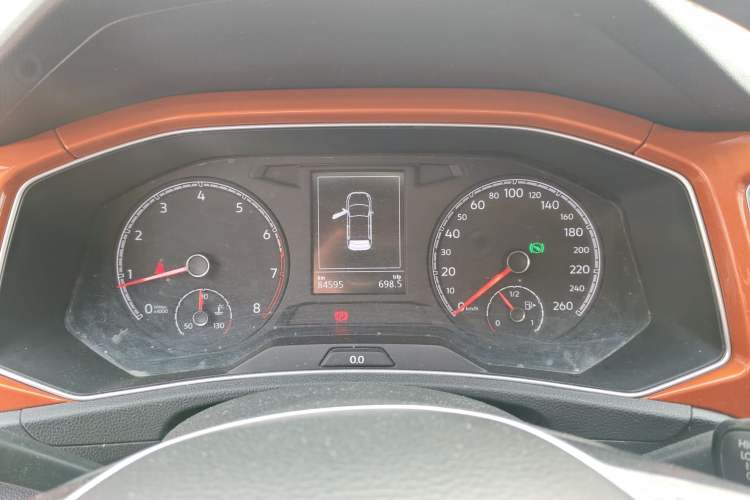 Used Volkswagen T-ROC 2018 230TSI DSG Two-Wheel Drive Advanced Version China V Standard Instrument Cluster