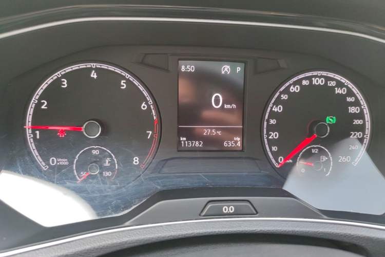 Used Volkswagen T-ROC 2018 280TSI DSG Two-Wheel-Drive Comfort Version China V Standard Instrument Cluster