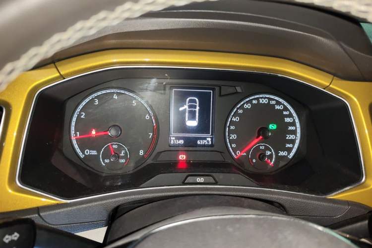 Used Volkswagen T-ROC 2018 280TSI DSG Two-Wheel Drive Comfort Version China VI Standard Instrument Cluster