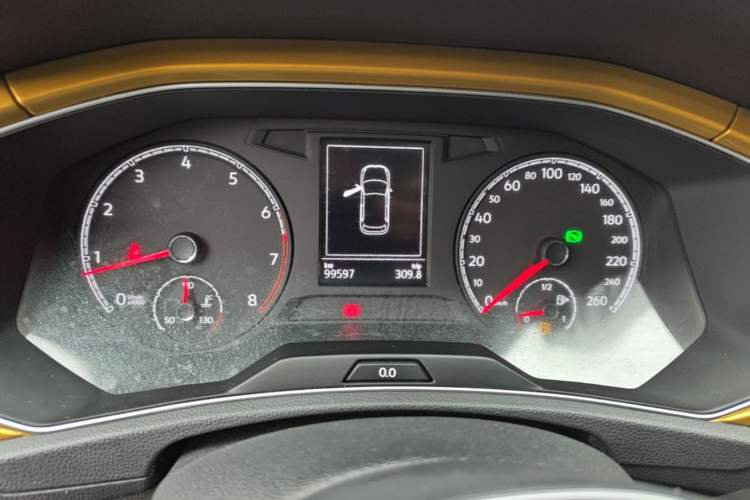 Used Volkswagen T-ROC 2018 280TSI DSG Two-Wheel Drive Advanced Version China V Emission Standard Instrument Cluster