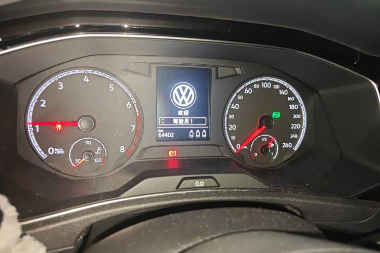 Used Volkswagen T-ROC 2018 280TSI DSG Two-Wheel-Drive Comfort Version China V Standard Instrument Cluster