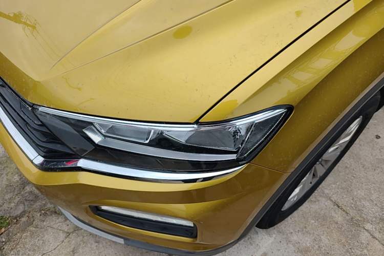 Used Volkswagen T-ROC 2018 230TSI DSG Two-Wheel Drive Fashion Edition China V Standard Left Front Headlight