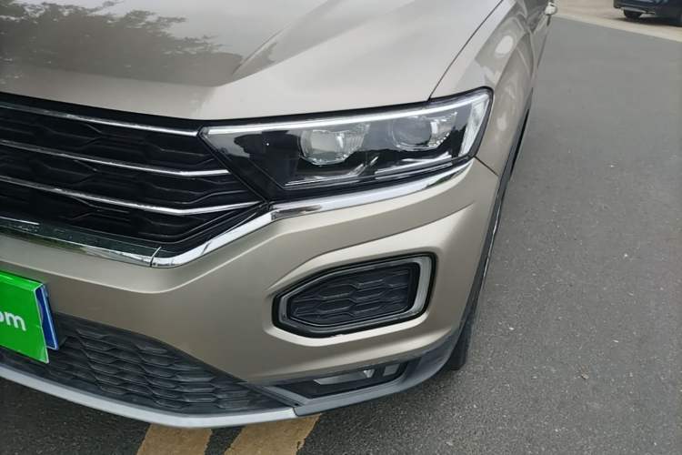 Used Volkswagen T-ROC 2018 230TSI DSG Two-Wheel Drive Advanced Version China V Standard Left Front Headlight