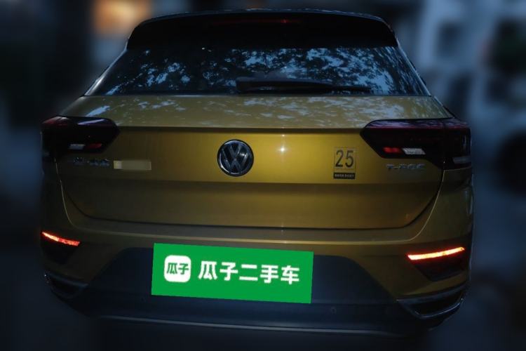 Used Volkswagen T-ROC 2018 280TSI DSG Four-Wheel Drive Luxury Version China V Emission Standard Rear