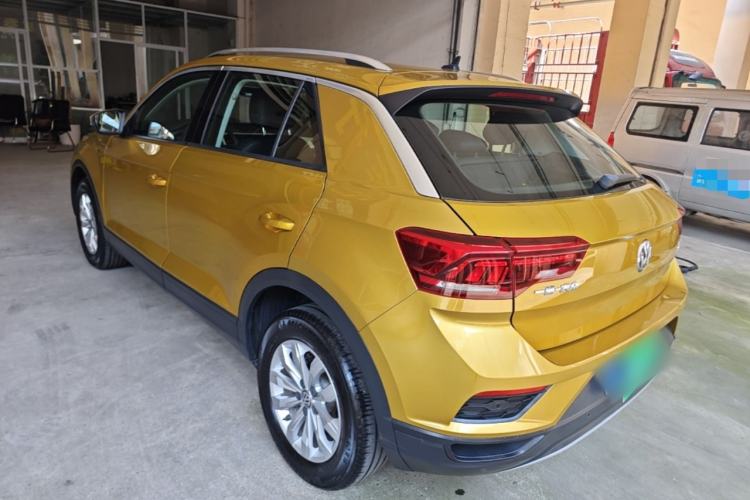 Used Volkswagen T-ROC 2018 230TSI DSG Two-Wheel Drive Fashion Edition China V Standard Rear Left 45 Deg