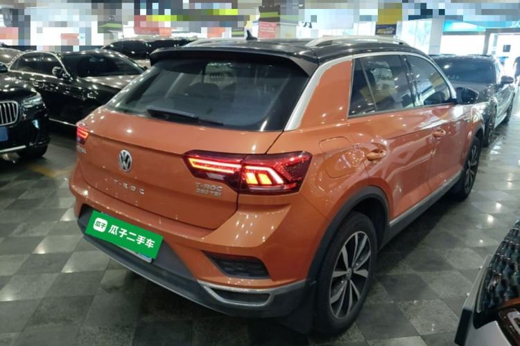 Used Volkswagen T-ROC 2018 280TSI DSG Two-Wheel-Drive Comfort Version China V Standard Rear Right 45 Deg