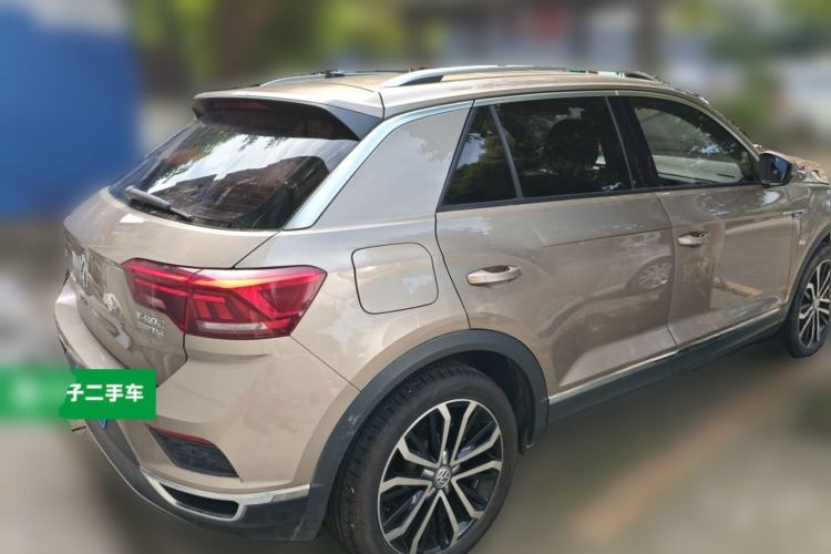 Used Volkswagen T-ROC 2018 280TSI DSG Two-Wheel-Drive Luxury Version China V Emission Standard Rear Right 45 Deg
