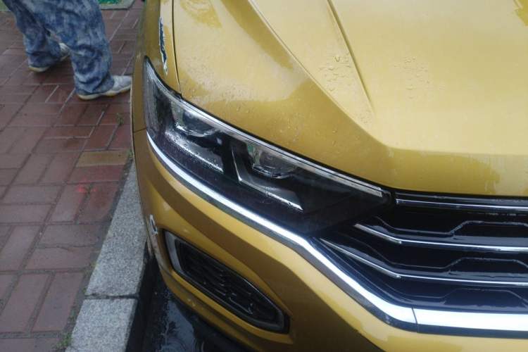 Used Volkswagen T-ROC 2018 280TSI DSG Two-Wheel-Drive Comfort Version China V Standard Right Front Headlight