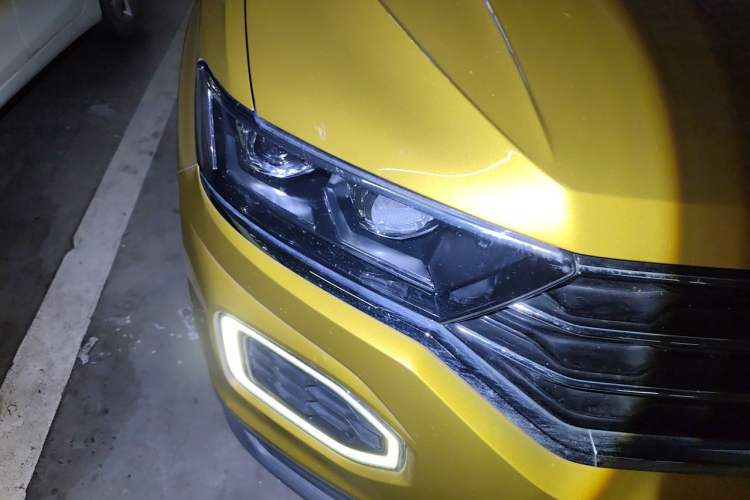 Used Volkswagen T-ROC 2018 280TSI DSG Two-Wheel Drive Comfort Version China VI Standard Right Front Headlight