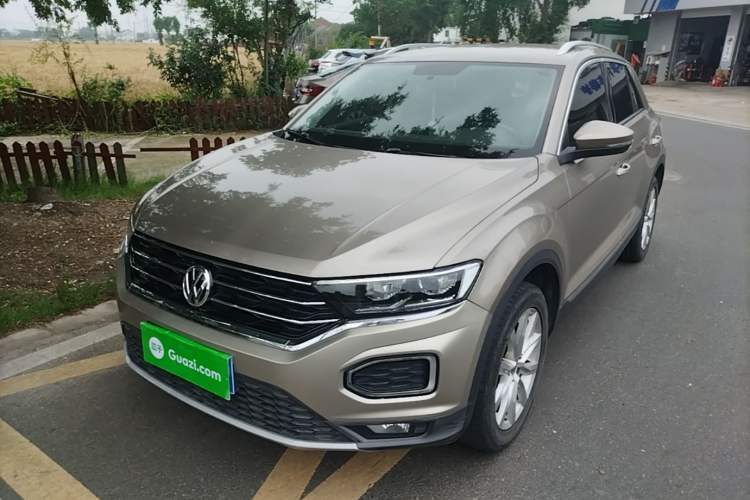 Used Volkswagen T-ROC 2018 230TSI DSG Two-Wheel Drive Advanced Version China V Standard Guazi used car, China used car export, Used car for sale, Used  cars, Cheapest cars for sale