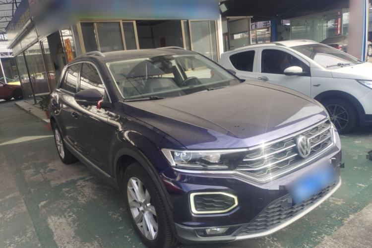 Used Volkswagen T-ROC 2019 230TSI DSG Two-Wheel-Drive Advanced Version China VI Standard Front Right 45 Deg
