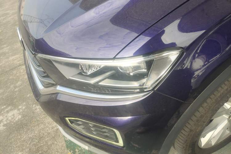 Used Volkswagen T-ROC 2019 230TSI DSG Two-Wheel-Drive Advanced Version China VI Standard Left Front Headlight