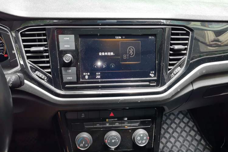 Used Volkswagen T-ROC 2019 280TSI DSG Two-Wheel Drive Comfort Version China V Emission Standard Audio And AC Panel