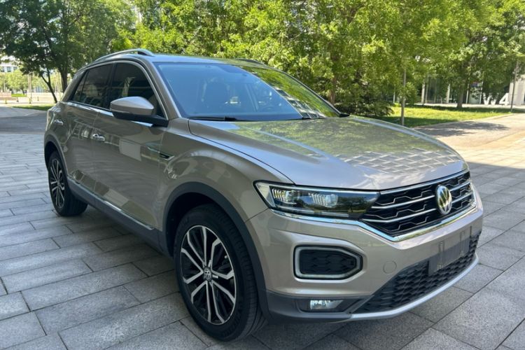 Used Volkswagen T-ROC 2019 280TSI DSG Two-Wheel Drive Comfort Version China VI Standard Exterior 2