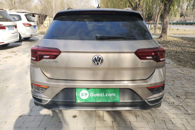 Used Volkswagen T-ROC 2019 230TSI DSG Two-Wheel-Drive Advanced Version China VI Standard Exterior 4