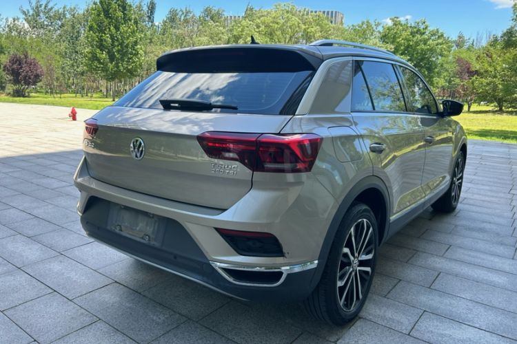 Used Volkswagen T-ROC 2019 280TSI DSG Two-Wheel Drive Comfort Version China VI Standard Exterior 4