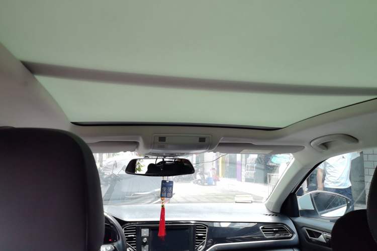 Used Volkswagen T-ROC 2019 280TSI DSG Two-Wheel Drive Comfort Version China V Emission Standard Headliner