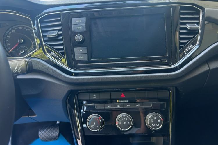 Used Volkswagen T-ROC 2019 280TSI DSG Two-Wheel Drive Comfort Version China VI Standard Interior 2