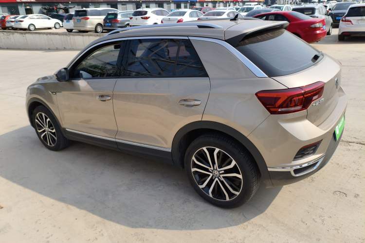 Used Volkswagen T-ROC 2019 280TSI DSG Two-Wheel Drive Comfort Version China VI Standard Exterior 3