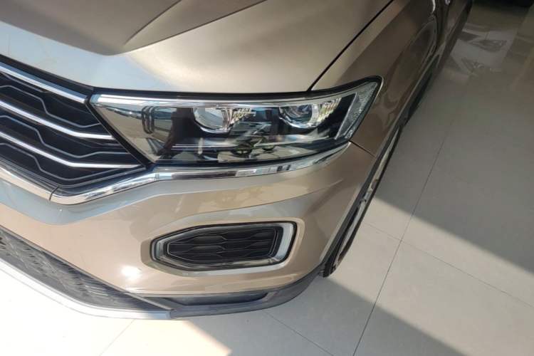 Used Volkswagen T-ROC 2019 230TSI DSG Two-Wheel Drive Advanced Version China V Standard Left Front Headlight