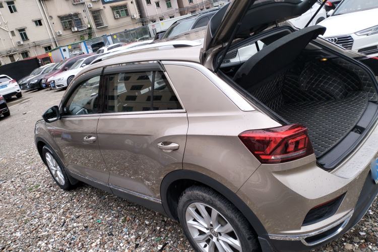 Used Volkswagen T-ROC 2019 280TSI DSG Two-Wheel Drive Advanced Version China VI Standard Left Side