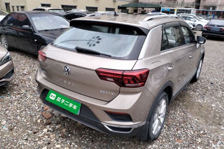 Used Volkswagen T-ROC 2019 280TSI DSG Two-Wheel Drive Advanced Version China VI Standard Rear Right 45 Deg