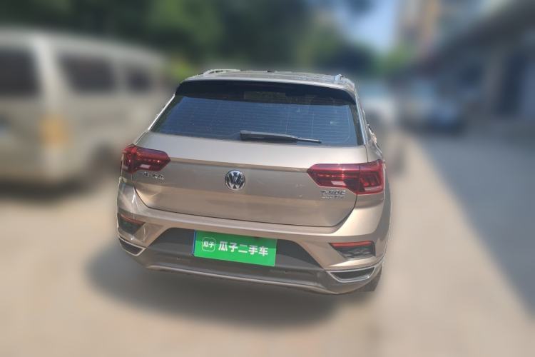 Used Volkswagen T-ROC 2019 230TSI DSG Two-Wheel-Drive Advanced Version China VI Standard Rear