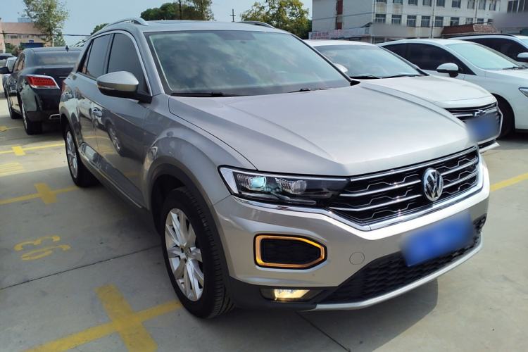 Used Volkswagen T-ROC 2019 230TSI DSG Two-Wheel-Drive Advanced Version China VI Standard Exterior 2