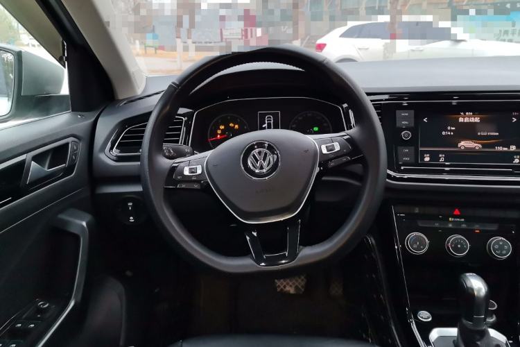 Used Volkswagen T-ROC 2019 280TSI DSG Two-Wheel Drive Comfort Version China VI Standard Steering Wheel