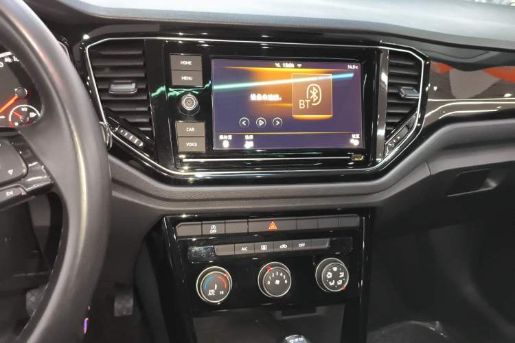 Used Volkswagen T-ROC 2019 280TSI DSG Two-Wheel Drive Comfort Version China VI Standard Audio And AC Panel