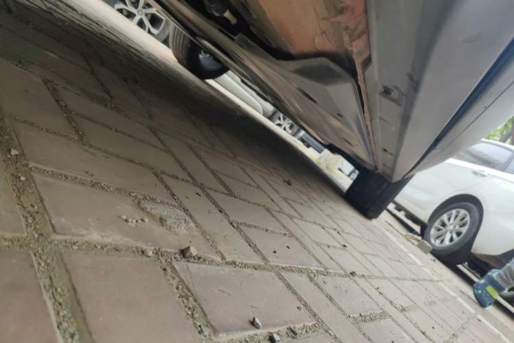 Used Volkswagen T-ROC 2019 280TSI DSG Two-Wheel Drive Comfort Version China V Emission Standard Chassis Rear Right