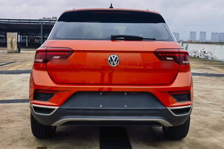 Used Volkswagen T-ROC 2019 230TSI DSG Two-Wheel-Drive Advanced Version China VI Standard Exterior 6