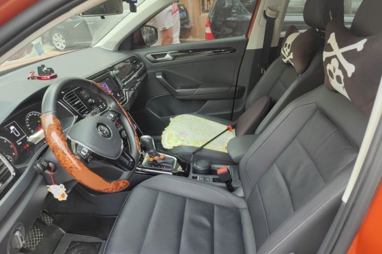 Used Volkswagen T-ROC 2019 280TSI DSG Two-Wheel Drive Comfort Version China V Emission Standard Left Front Seat