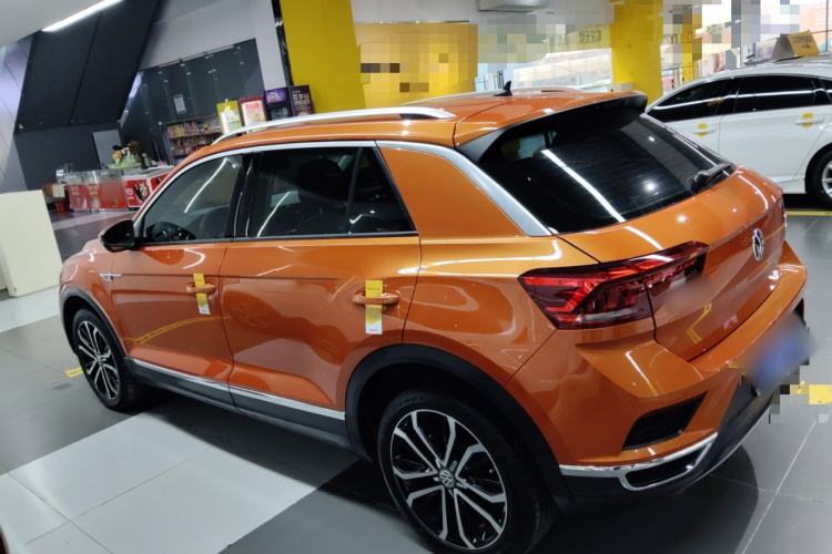 Used Volkswagen T-ROC 2019 280TSI DSG Two-Wheel Drive Comfort Version China VI Standard Left Side