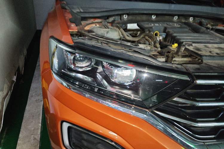 Used Volkswagen T-ROC 2019 280TSI DSG Two-Wheel Drive Comfort Version China VI Standard Right Front Headlight