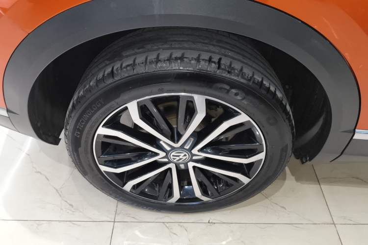 Used Volkswagen T-ROC 2019 280TSI DSG Two-Wheel Drive Comfort Version China VI Standard Right Rear Wheel Hub