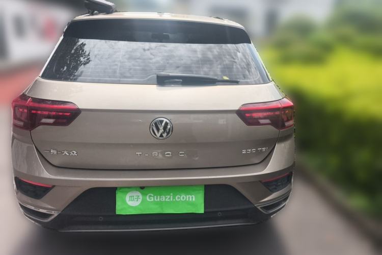 Used Volkswagen T-ROC 2019 230TSI DSG Two-Wheel-Drive Advanced Version China VI Standard Rear