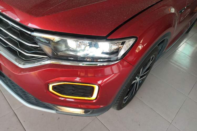 Used Volkswagen T-ROC 2019 280TSI DSG Two-Wheel Drive Comfort Version China VI Standard Left Front Headlight