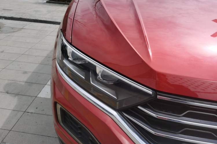 Used Volkswagen T-ROC 2019 280TSI DSG Two-Wheel Drive Comfort Version China VI Standard Right Front Headlight