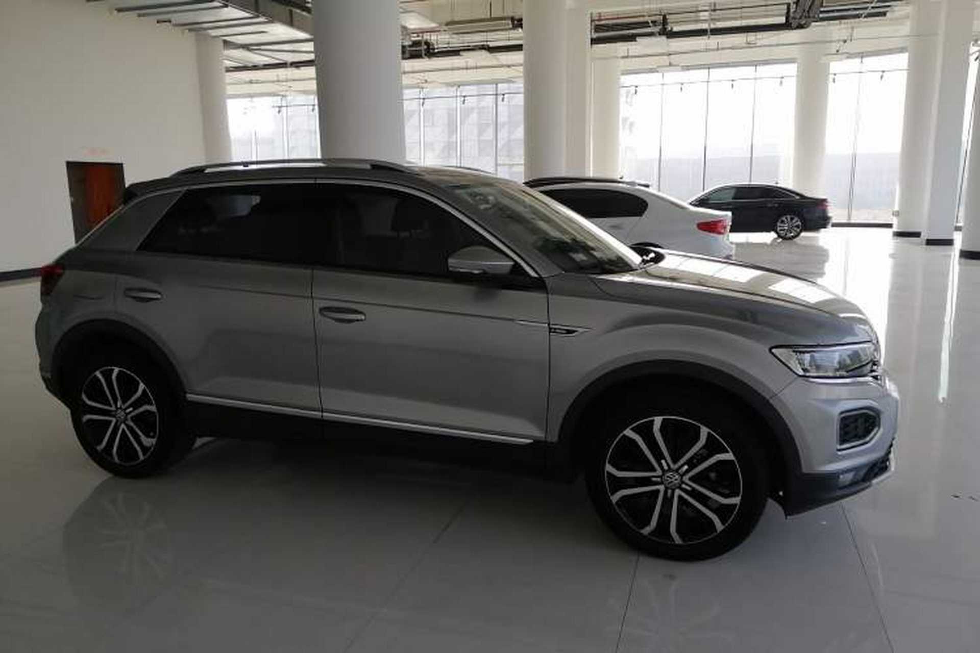 Used Volkswagen T-ROC 2019 280TSI DSG Two-Wheel Drive Comfort Version China VI Standard Exterior 2