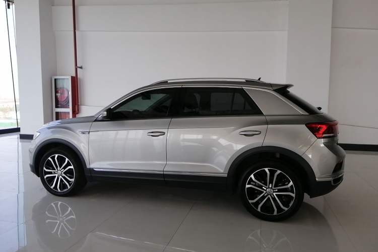 Used Volkswagen T-ROC 2019 280TSI DSG Two-Wheel Drive Comfort Version China VI Standard Exterior 5